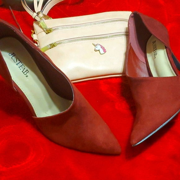 JustFab Shoes - Burgundy heels